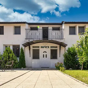 ** Bed & Breakfast Duo Caffe Baneasa Romania